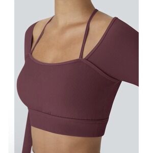 HALARA Women's Crop Top in Burgundy